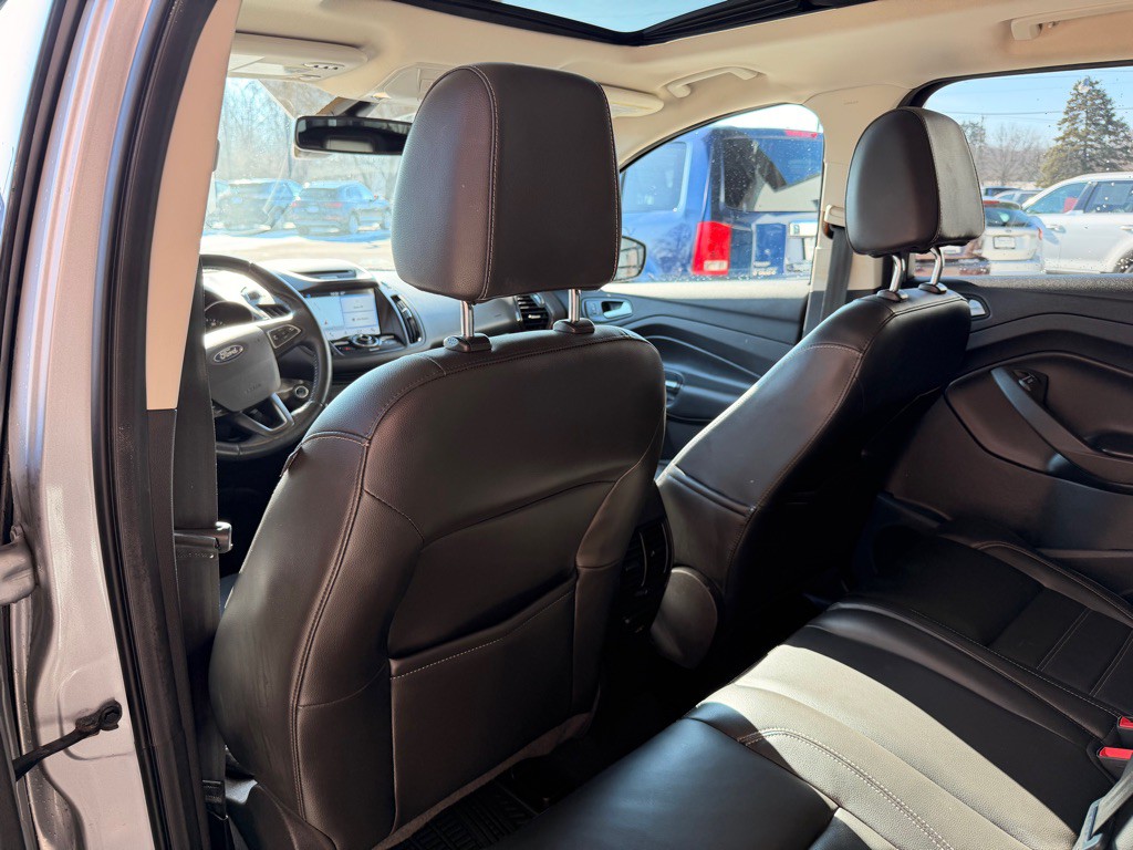 2017 Ford Escape Image 11