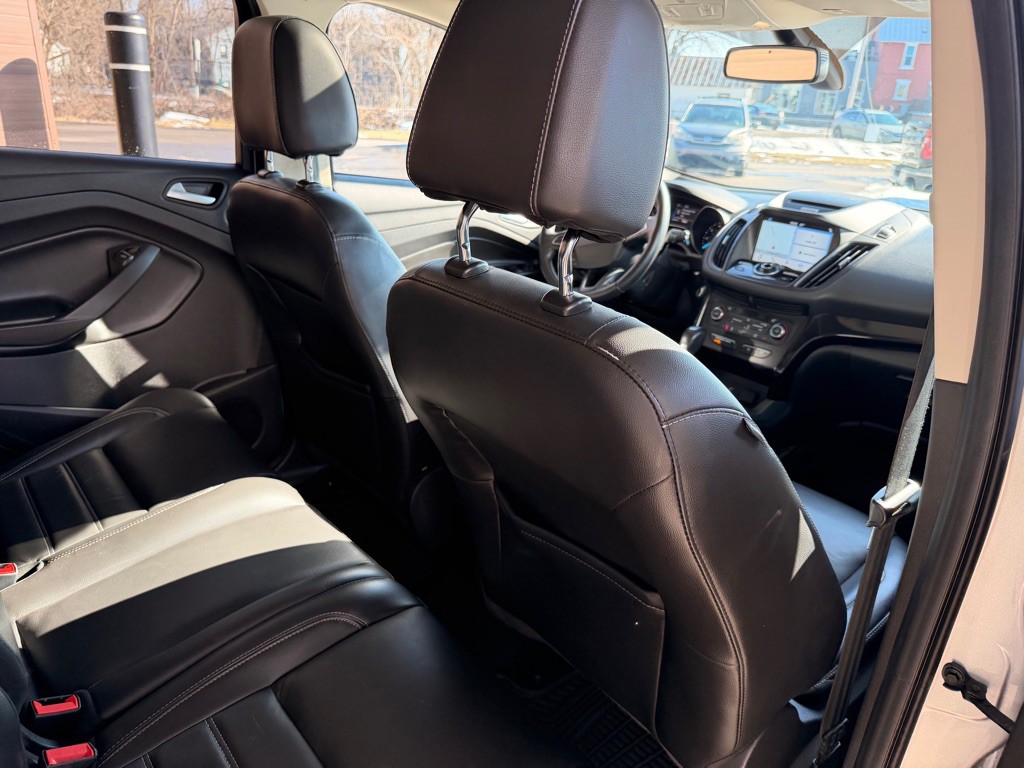 2017 Ford Escape Image 14