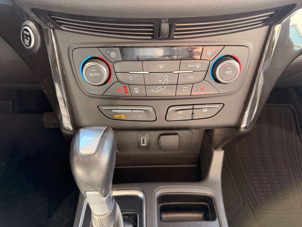 2017 Ford Escape Image 25