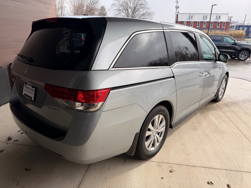 2016 Honda Odyssey Image 7