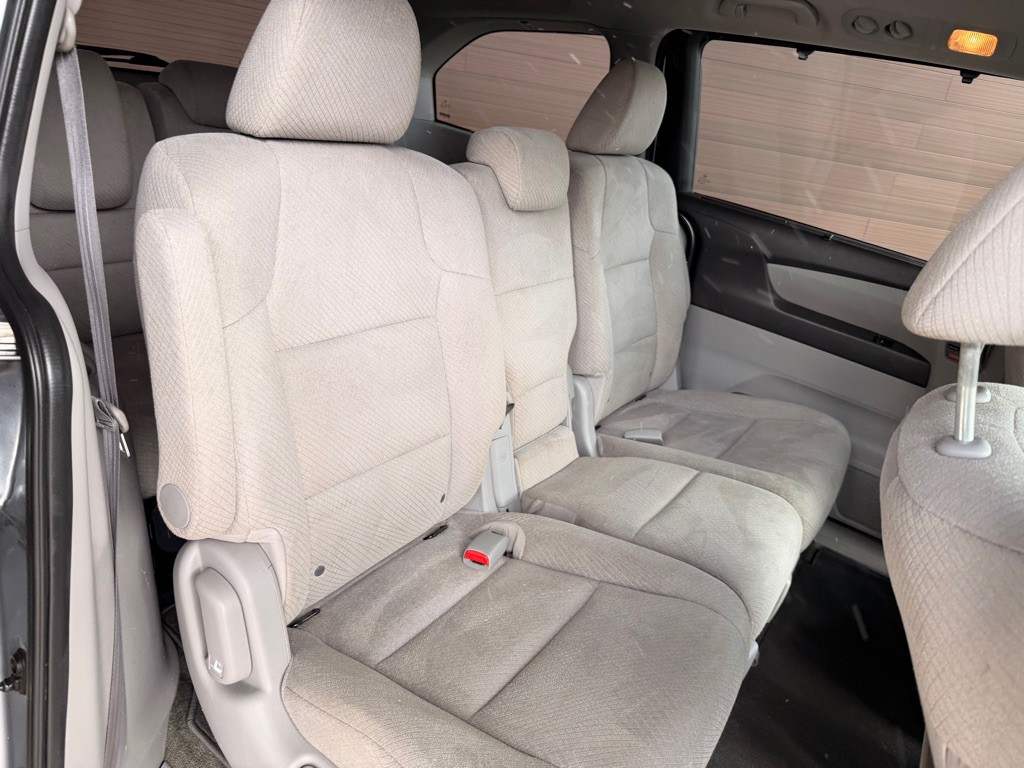 2016 Honda Odyssey Image 17