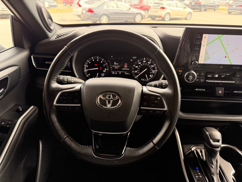 2021 Toyota Highlander Image 21