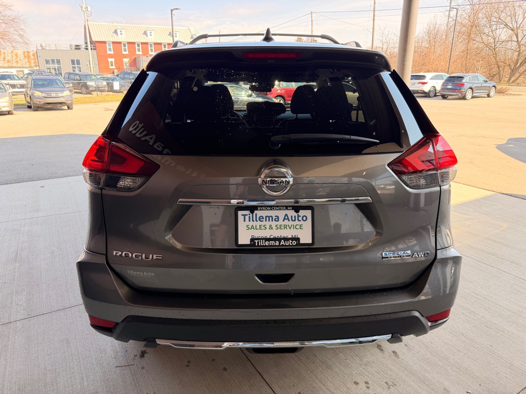 2019 Nissan Rogue Image 6
