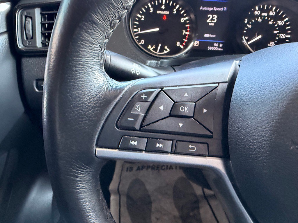 2019 Nissan Rogue Image 20