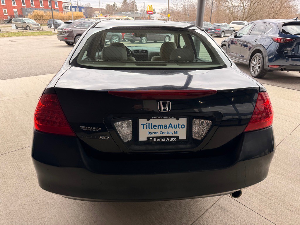 2007 Honda Accord Image 6