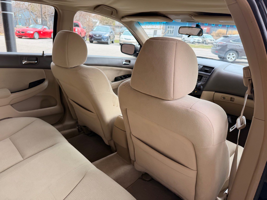 2007 Honda Accord Image 13