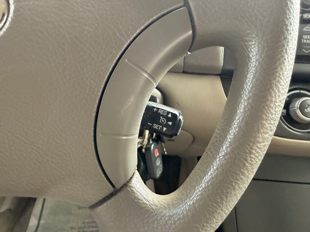 2005 Toyota Camry Image 20