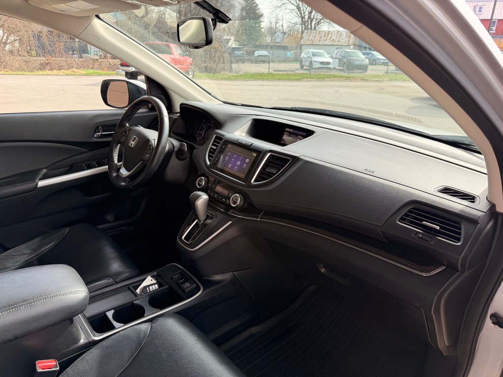 2015 Honda CR-V Image 16