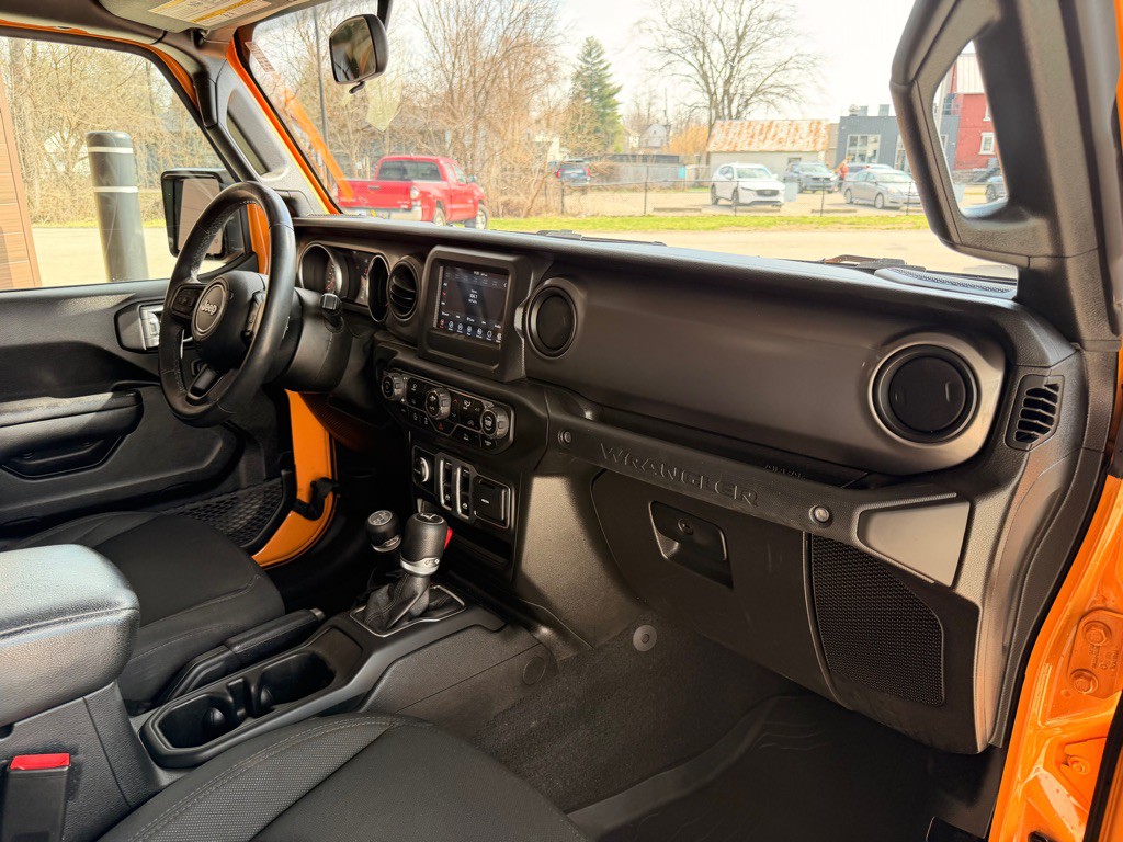 2021 Jeep Wrangler Image 12