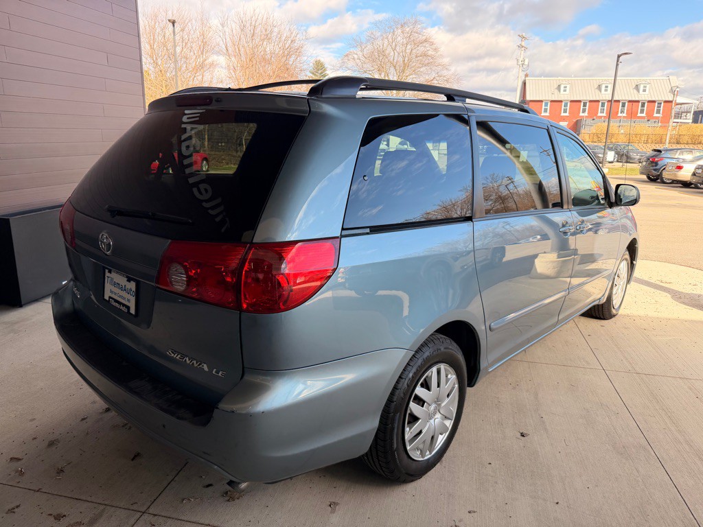 2006 Toyota Sienna Image 7