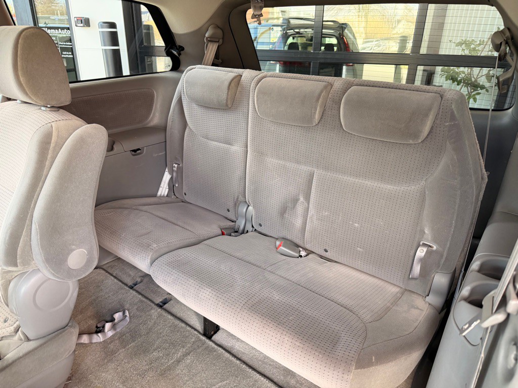 2006 Toyota Sienna Image 13