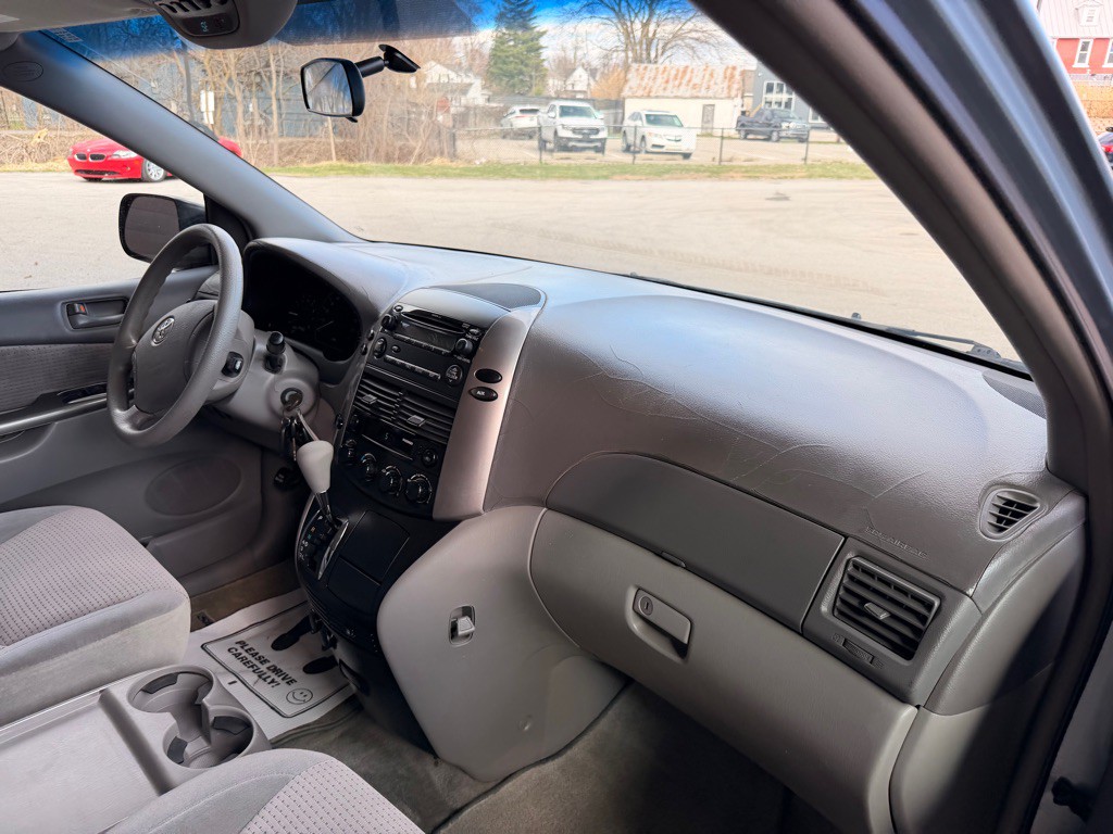 2006 Toyota Sienna Image 19