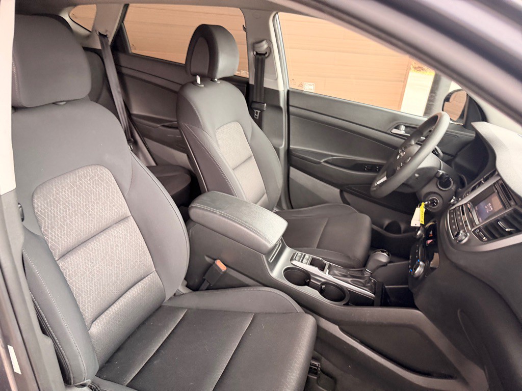 2017 Hyundai Tucson Image 17