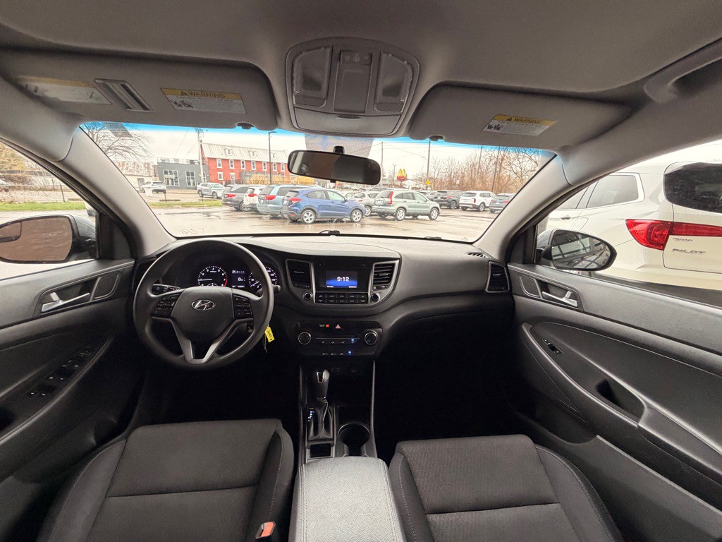2017 Hyundai Tucson Image 18