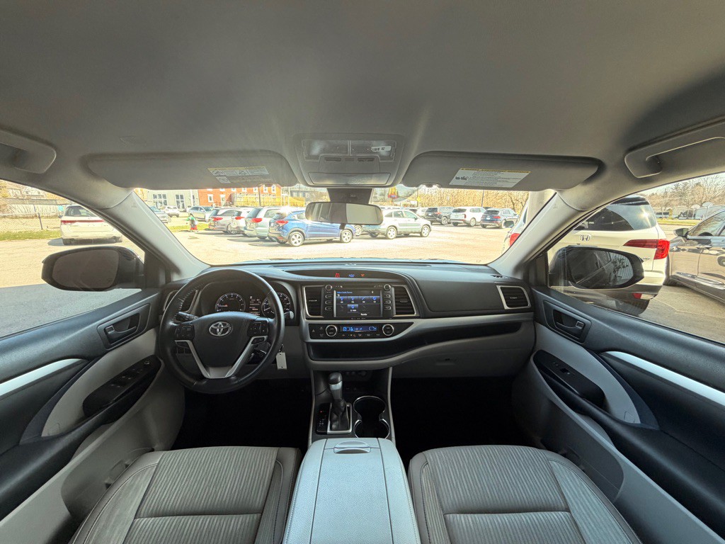 2019 Toyota Highlander Image 21