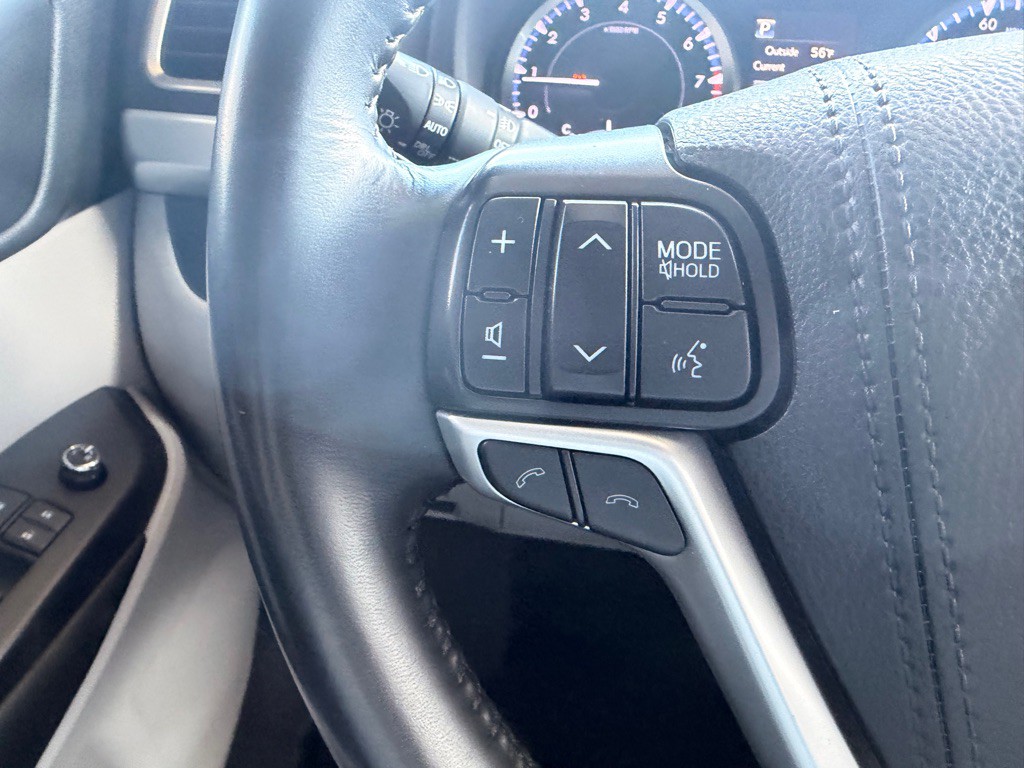2019 Toyota Highlander Image 23