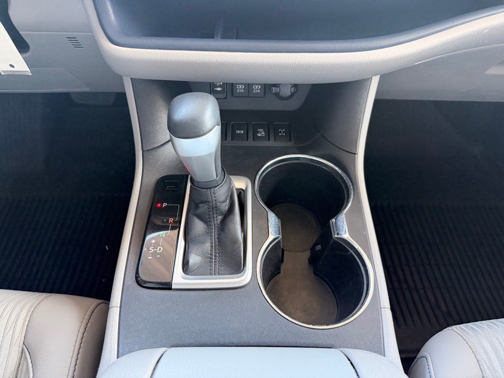 2019 Toyota Highlander Image 28