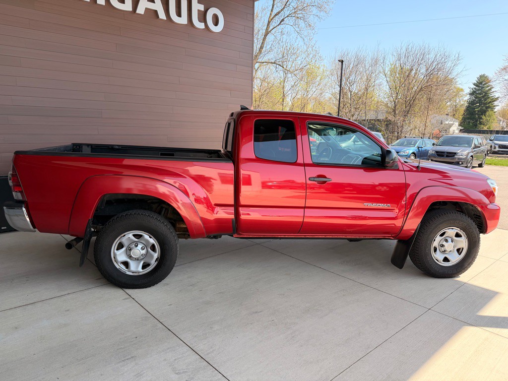 2012 Toyota Tacoma Image 8