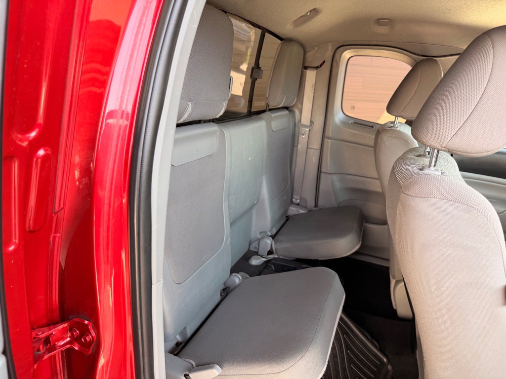 2012 Toyota Tacoma Image 14