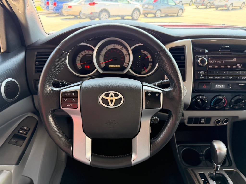 2012 Toyota Tacoma Image 16