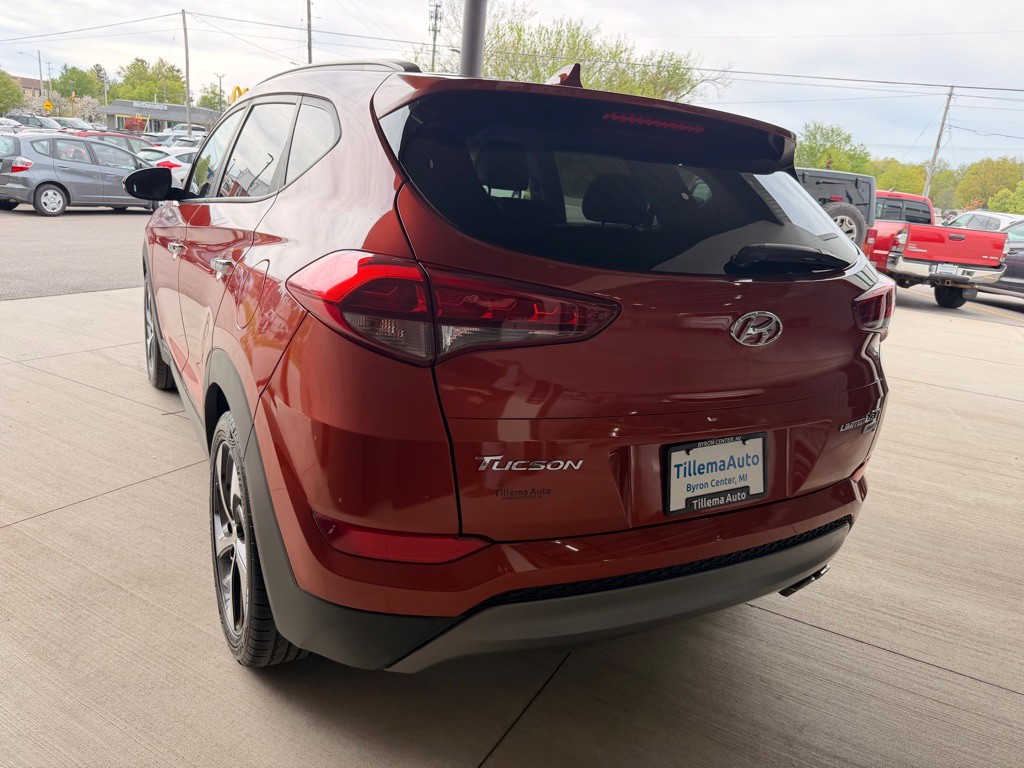 2016 Hyundai Tucson Image 5