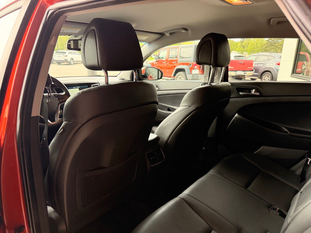 2016 Hyundai Tucson Image 11