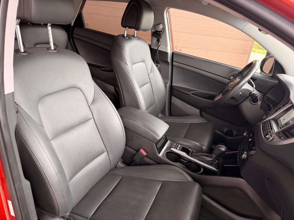 2016 Hyundai Tucson Image 17