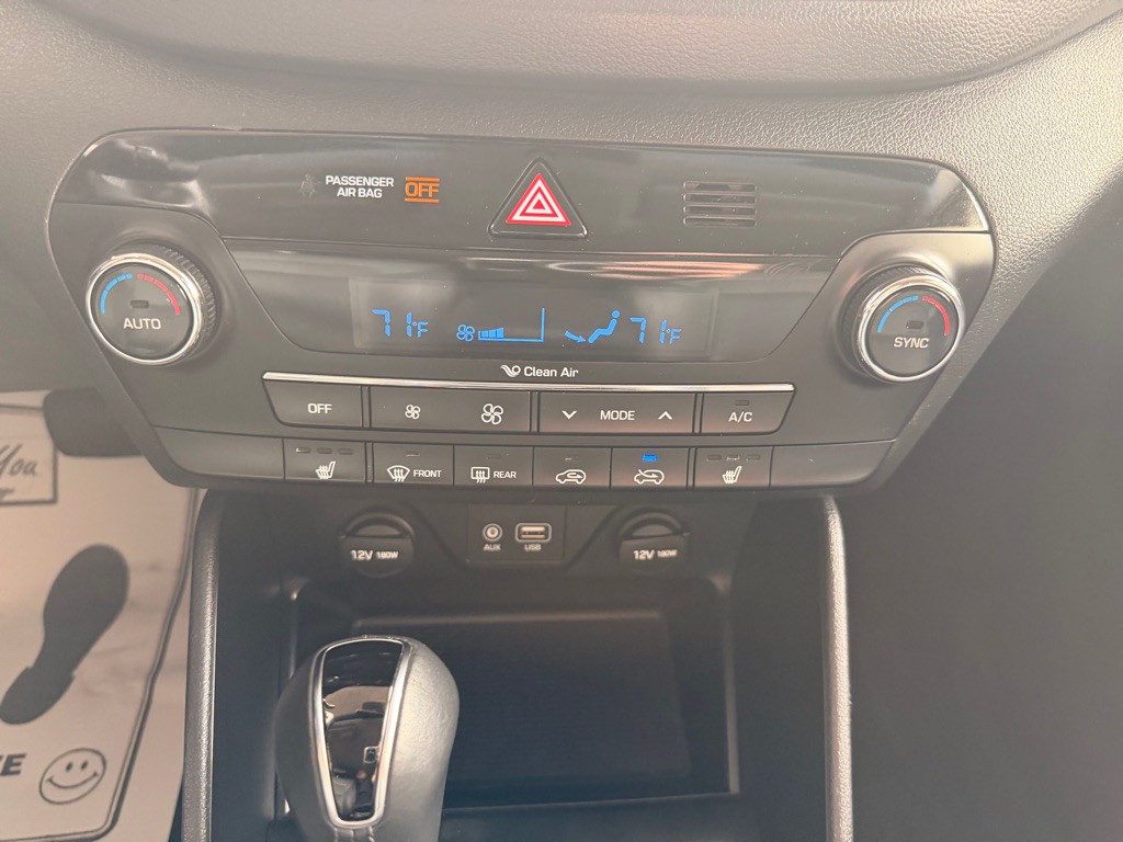2016 Hyundai Tucson Image 25
