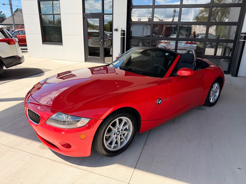 2005 BMW Z4 Image 3