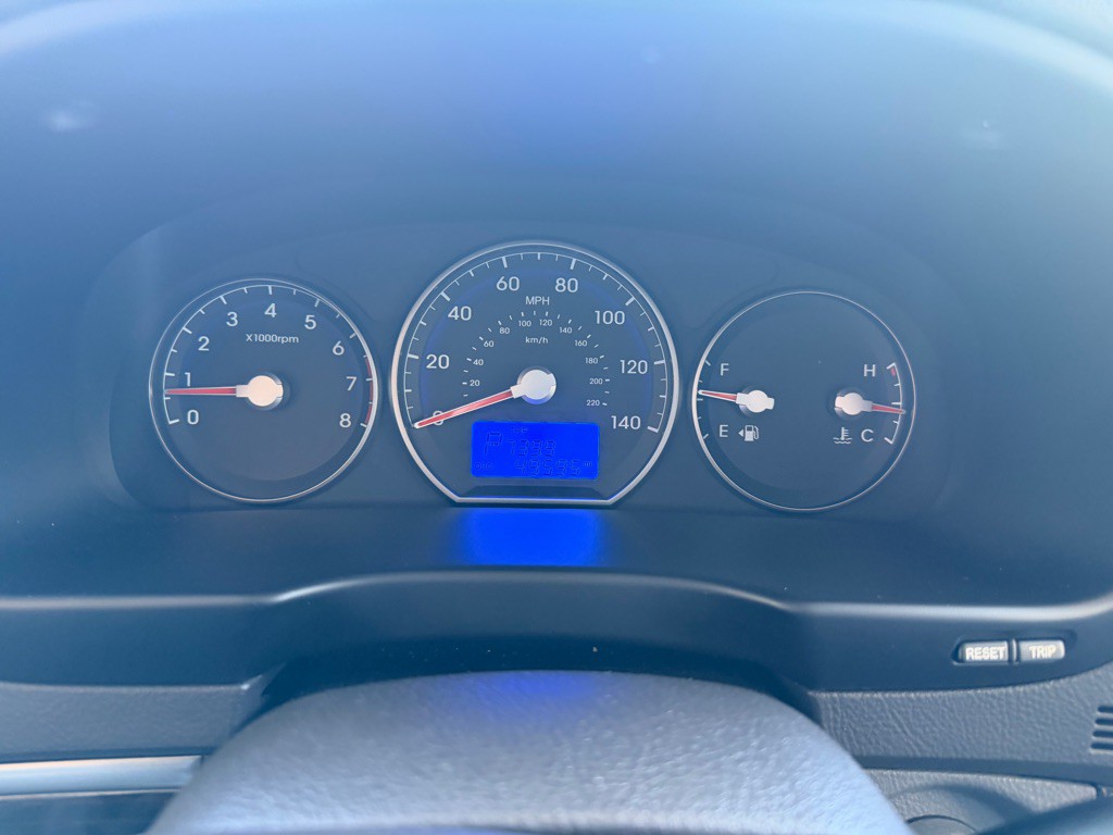 2010 Hyundai Santa Fe Image 22