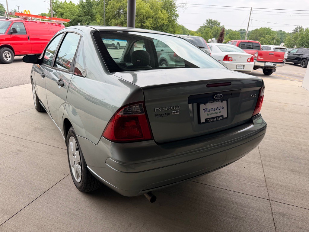 2006 Ford Focus Image 5