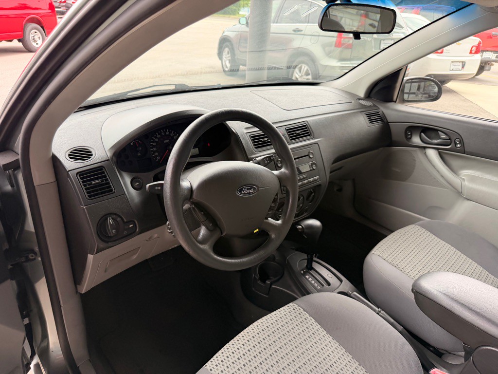 2006 Ford Focus Image 9