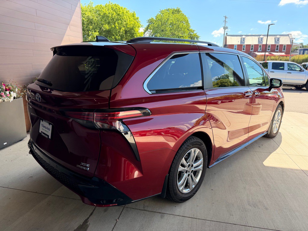 2022 Toyota Sienna Image 7