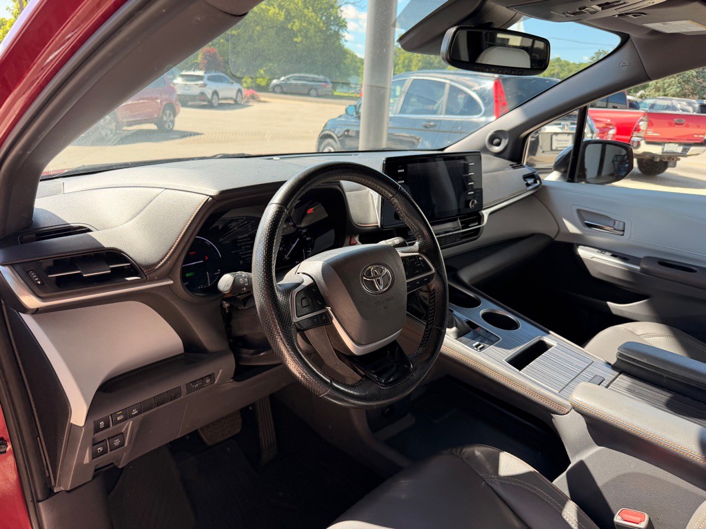 2022 Toyota Sienna Image 9