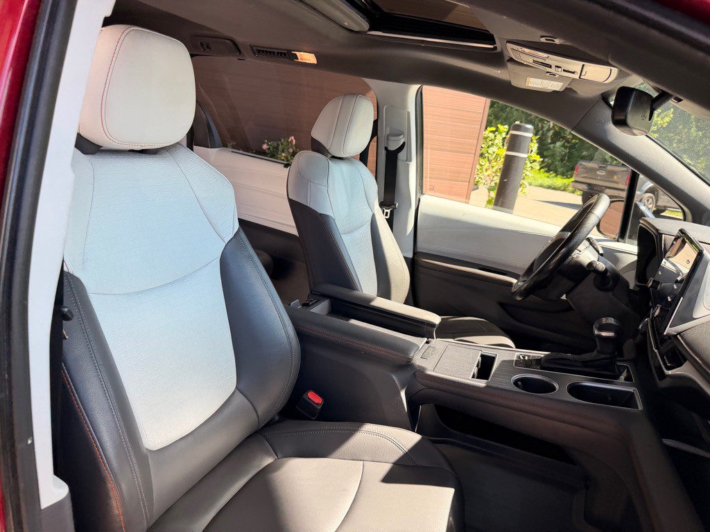 2022 Toyota Sienna Image 18