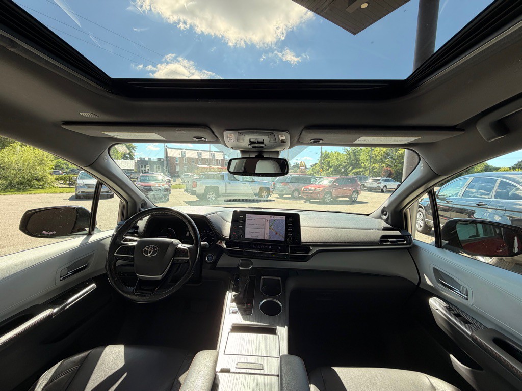 2022 Toyota Sienna Image 19