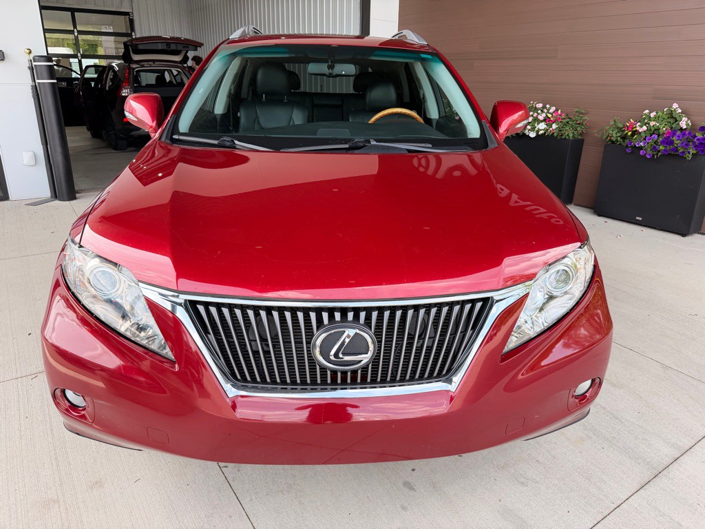2011 Lexus RX Image 2