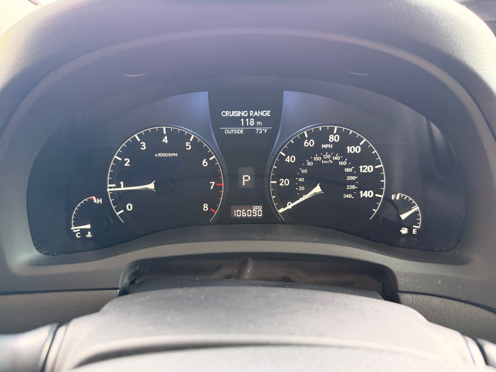 2011 Lexus RX Image 22