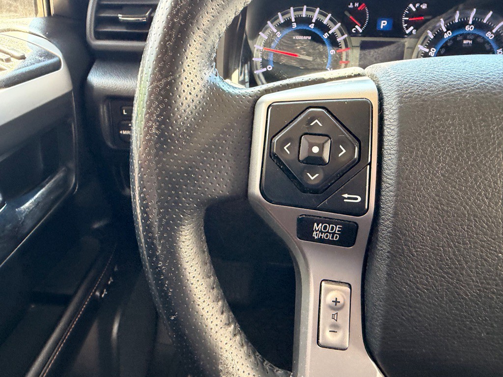2016 Toyota 4Runner Image 20