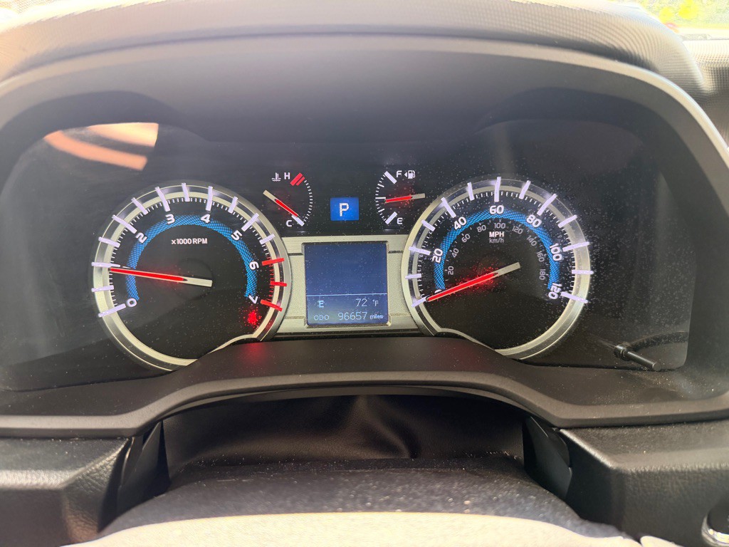 2016 Toyota 4Runner Image 22
