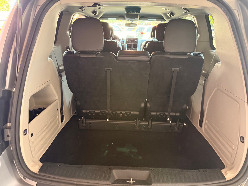 2016 Dodge Grand Caravan Image 14