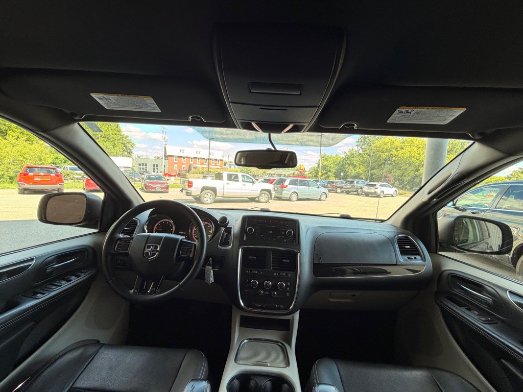 2016 Dodge Grand Caravan Image 20
