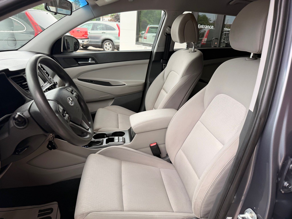 2016 Hyundai Tucson Image 10