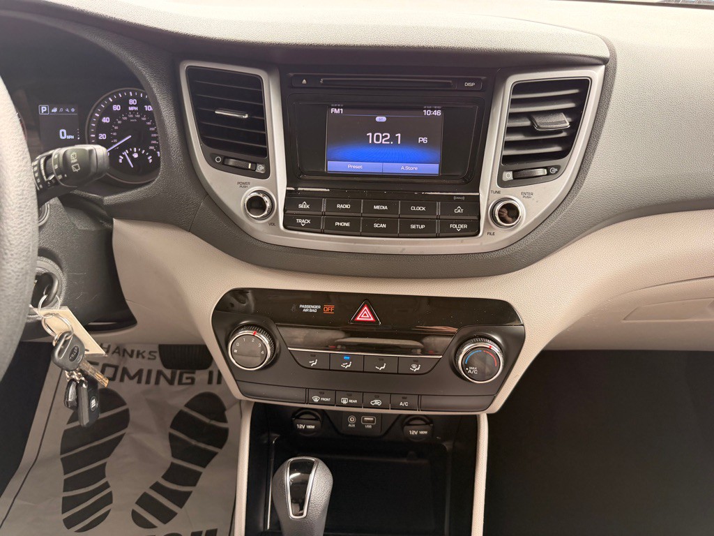 2016 Hyundai Tucson Image 23