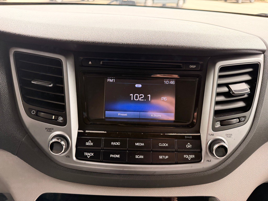 2016 Hyundai Tucson Image 24