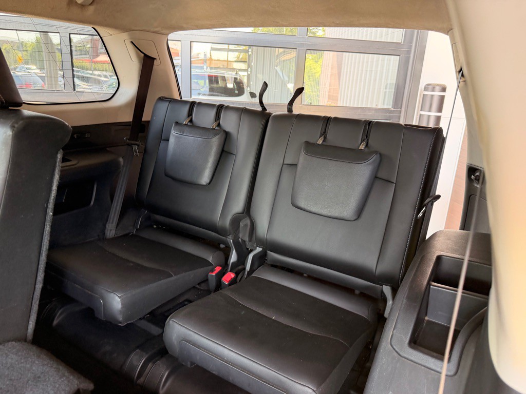 2016 Toyota 4Runner Image 13