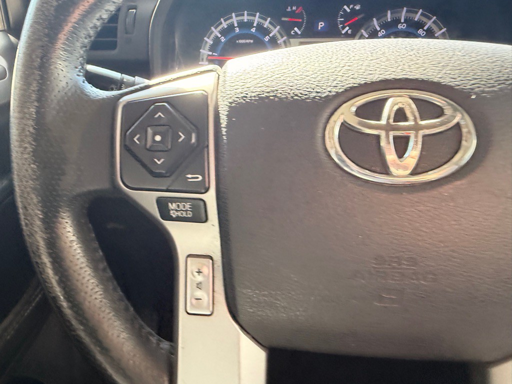 2016 Toyota 4Runner Image 22