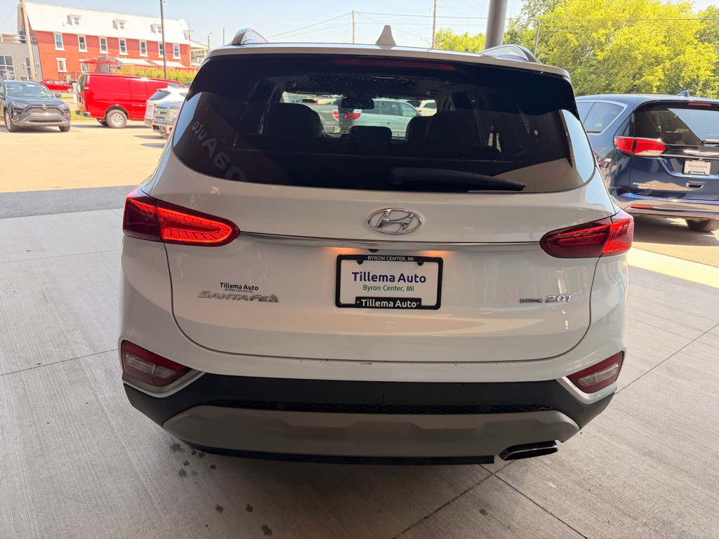 2019 Hyundai Santa Fe Image 6
