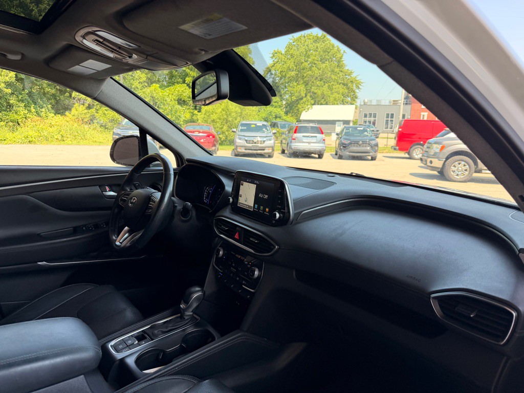 2019 Hyundai Santa Fe Image 16