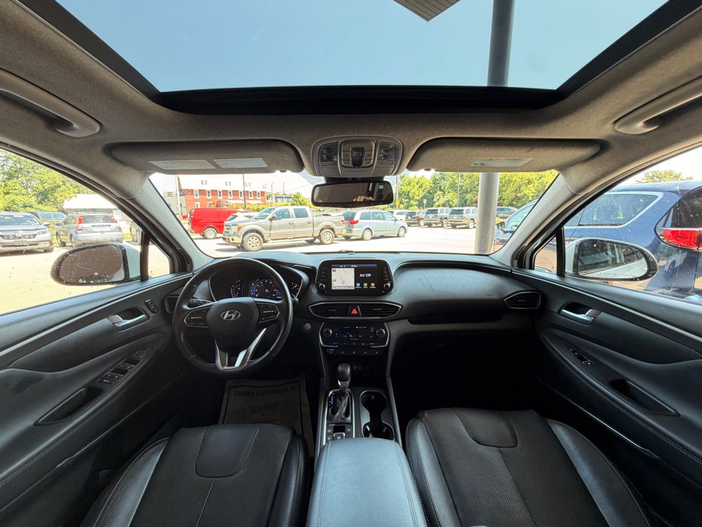 2019 Hyundai Santa Fe Image 18